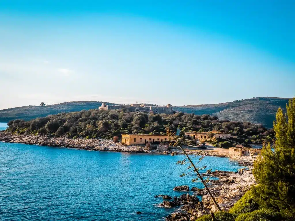 Zamek Porto Palermo na półwyspie, południowa Albania