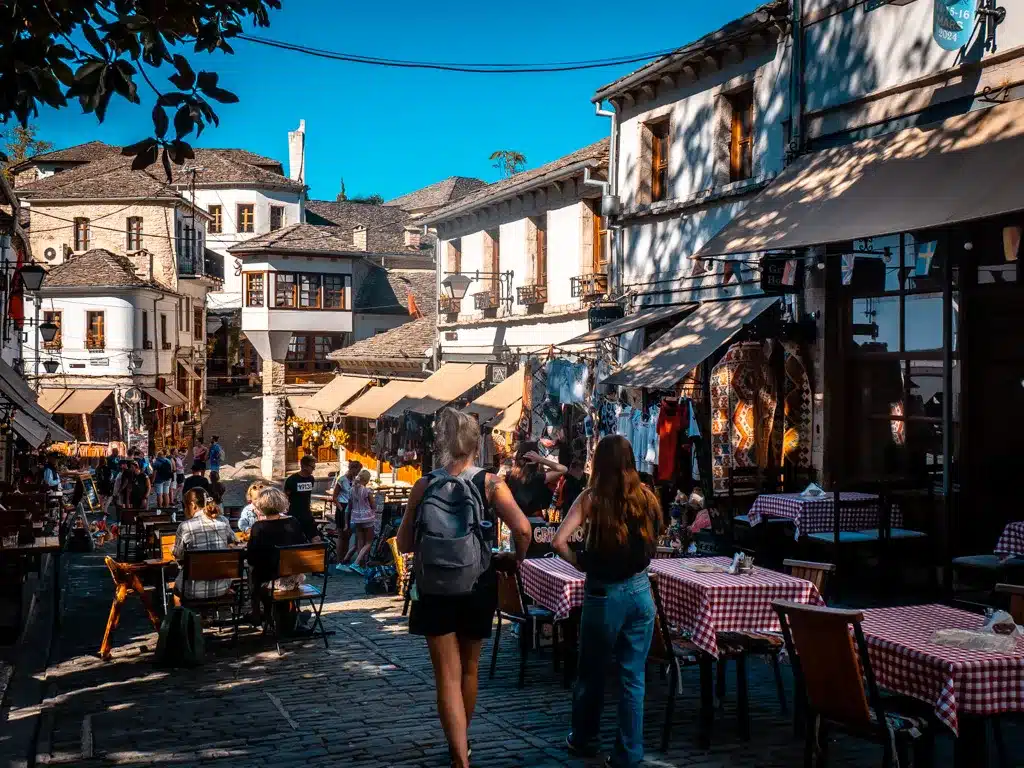 Gjirokaster-Restaurants in de wijk Bazar